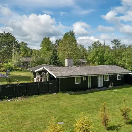Morle - 600m From The Sea In Lolland- Falster And Mon By Interhome Holiday home